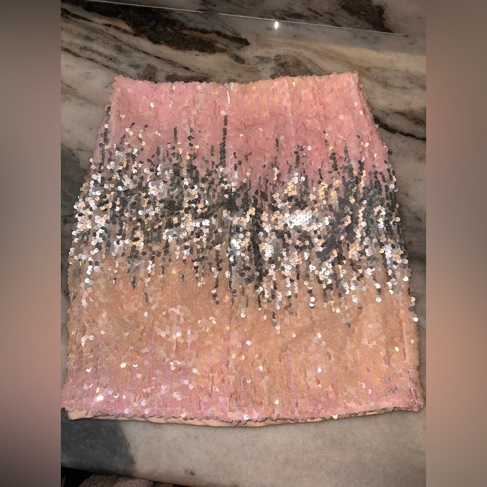 Superdown Revolve Size Medium Pink and Silver Seq… - image 6